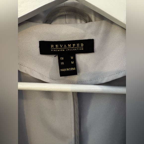 Revamped Light Gray/Grey Cape Jacket/Sleevess Blazer with Belt - Quiet Luxury - Picture 5 of 5